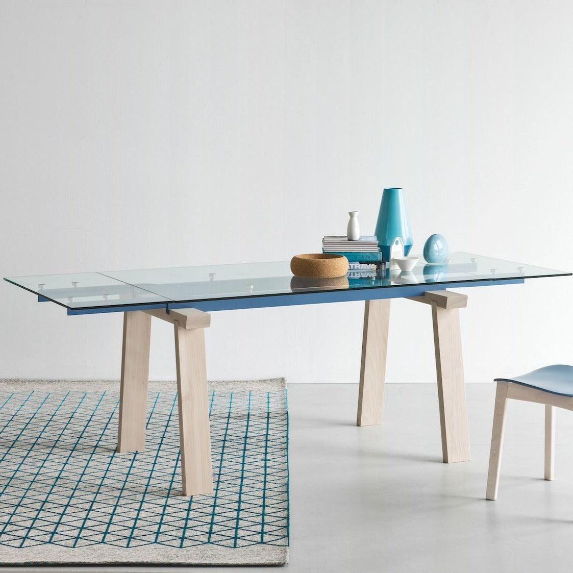 Levante Extendable Table