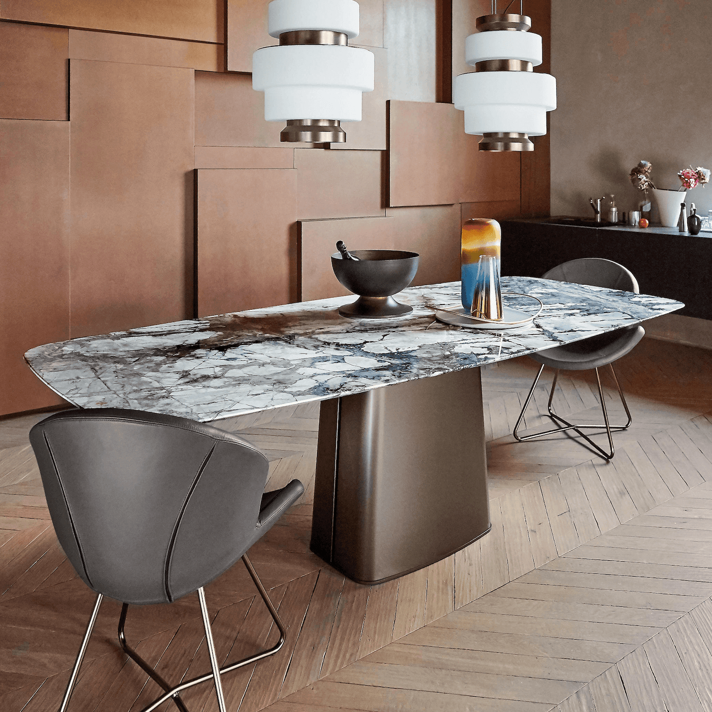 Icon Dining Table