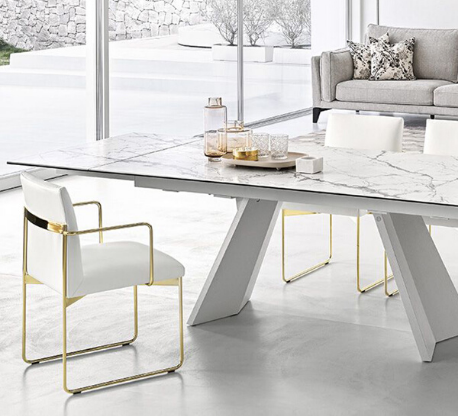 Icaro Extendable Table